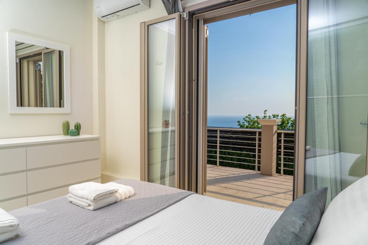 Lourdas Bay View Simotata Экстерьер фото