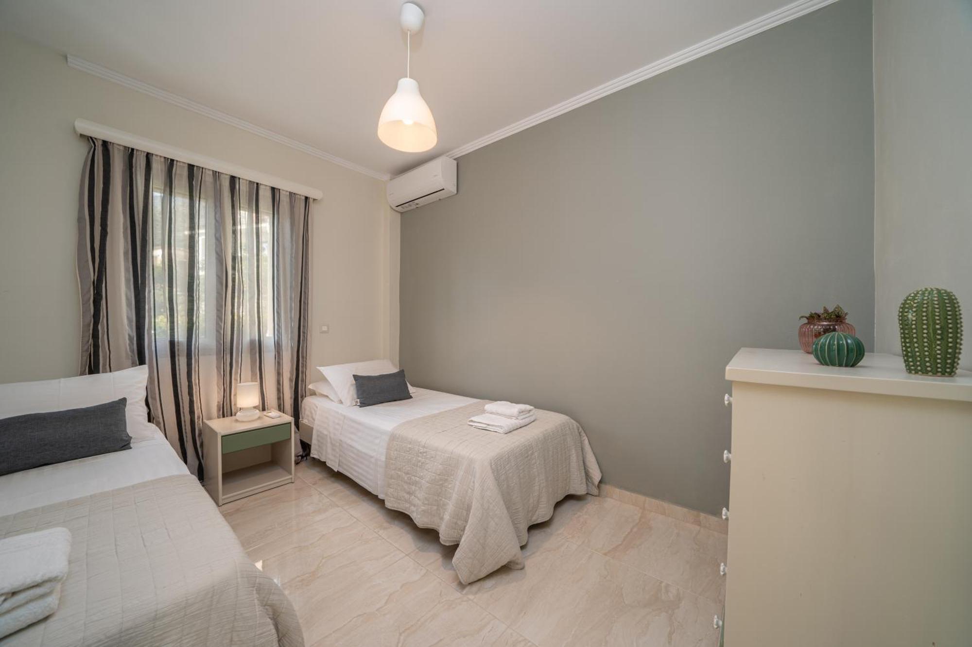 Lourdas Bay View Simotata Экстерьер фото